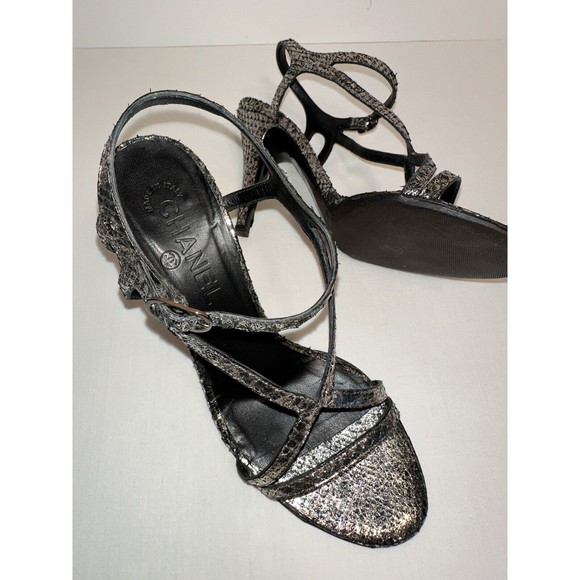CHANEL - SILVER/GOLD/BLACK - PYTHON SNAKE - SANDALS 38 - 100% Original - Picture 3 of 6